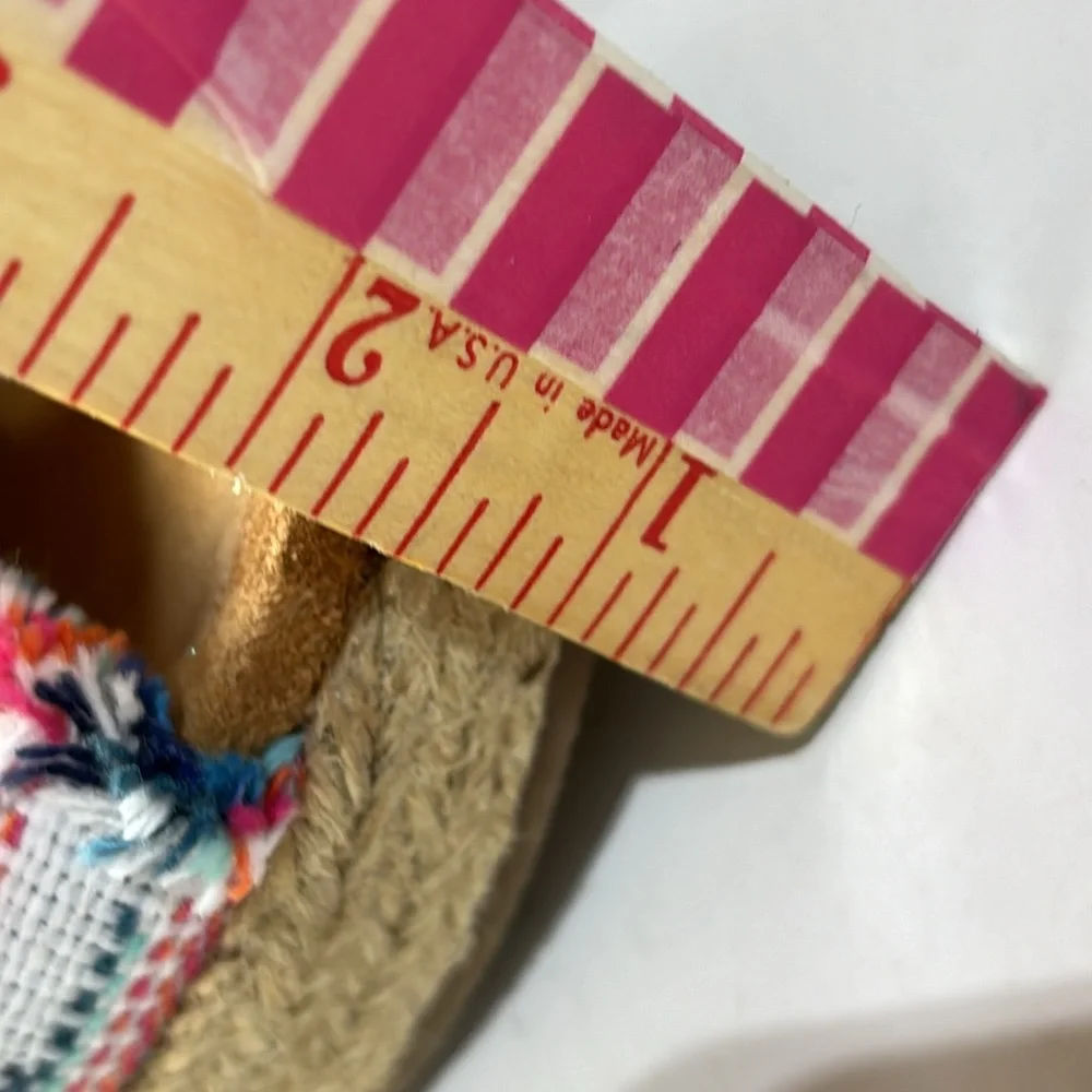 Espadrille Size 8 Minnetonka BREEZE MULTI LAREDO FABRIC Size8 Box Beach Vibes